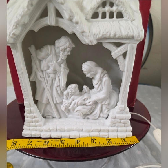 Department 56 Lighted Nativity Christmas Tabletop Lighted Display Inspirational - Picture 7 of 8